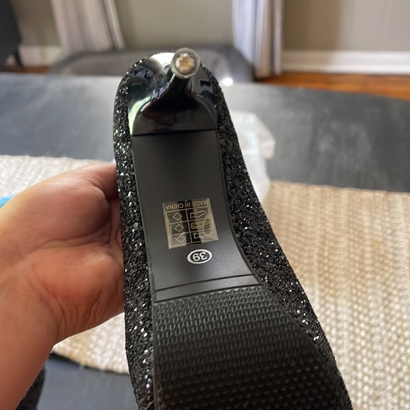 black sparkle heels - Picture 9 of 12